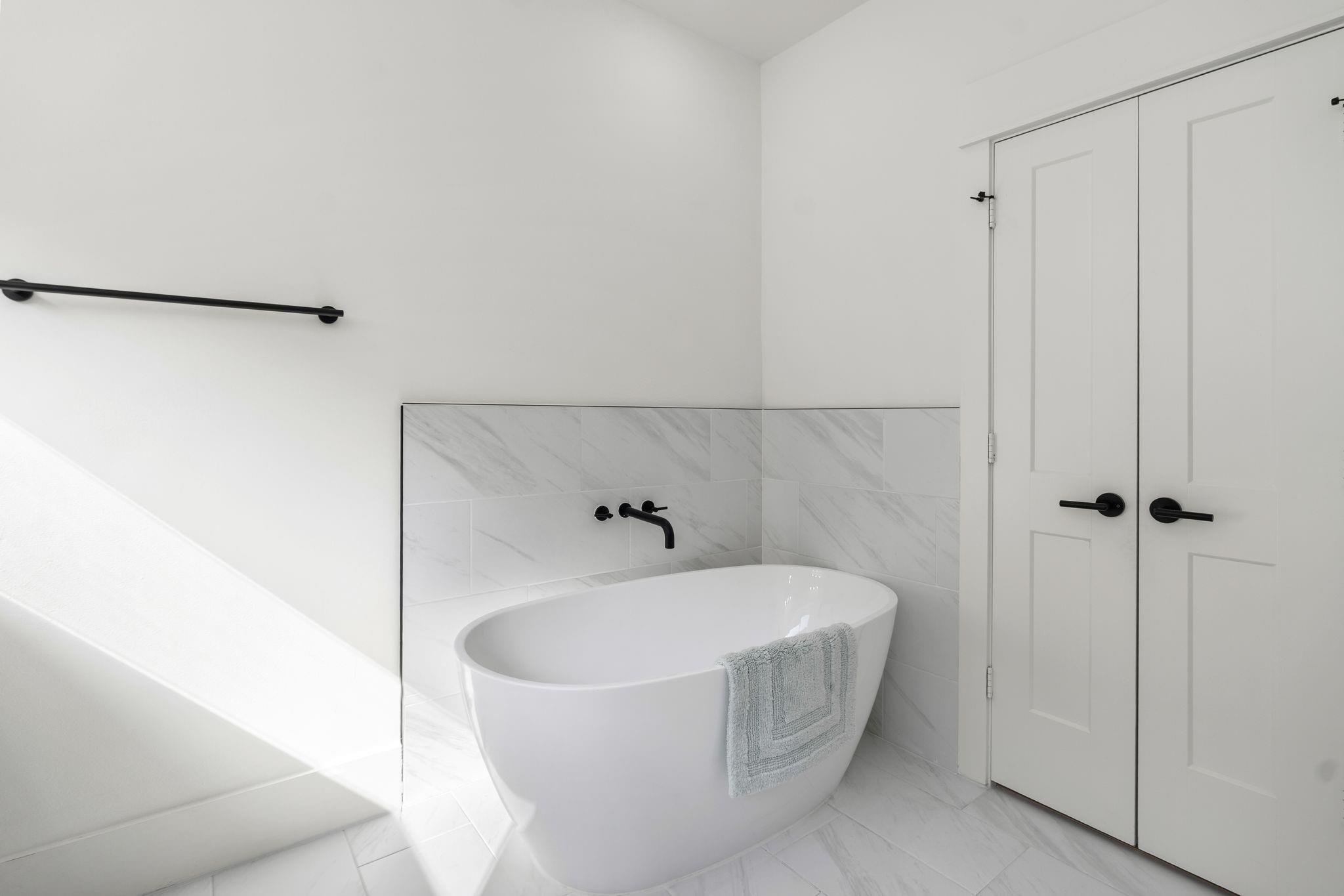 1841 Flowing Springs Trail