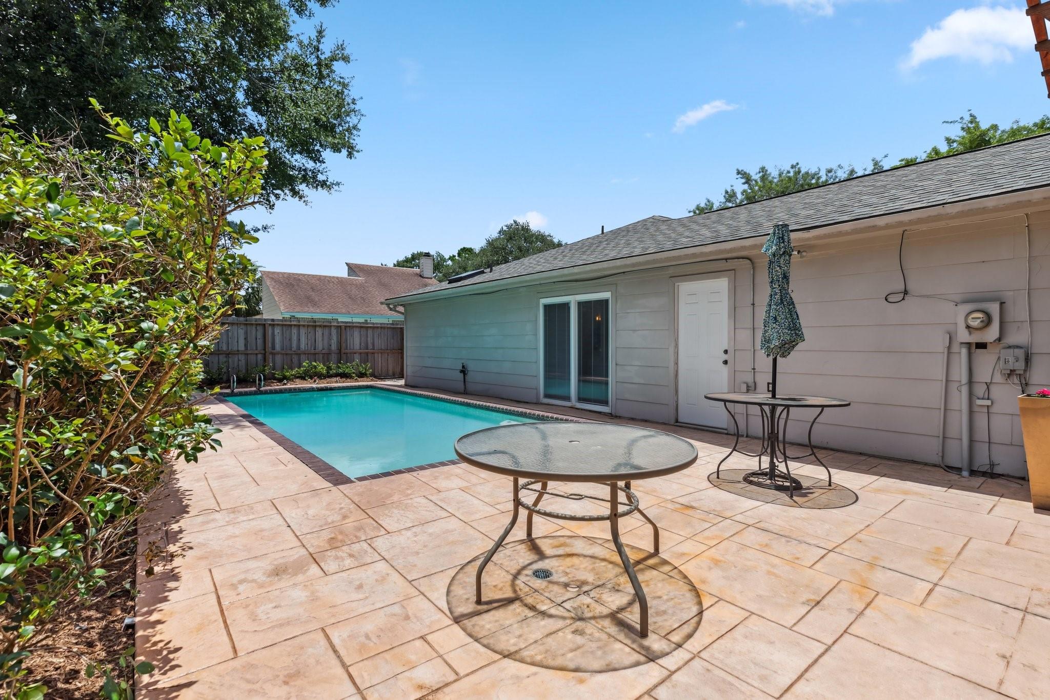 11406 Meadow Lake Drive