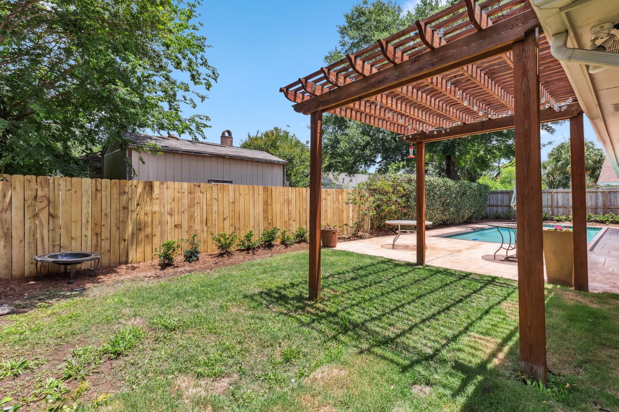 11406 Meadow Lake Drive