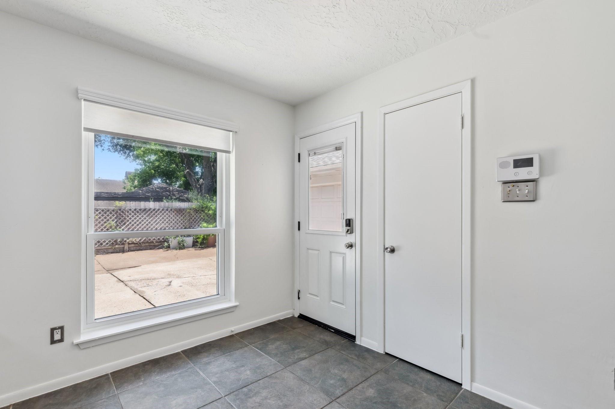 11406 Meadow Lake Drive