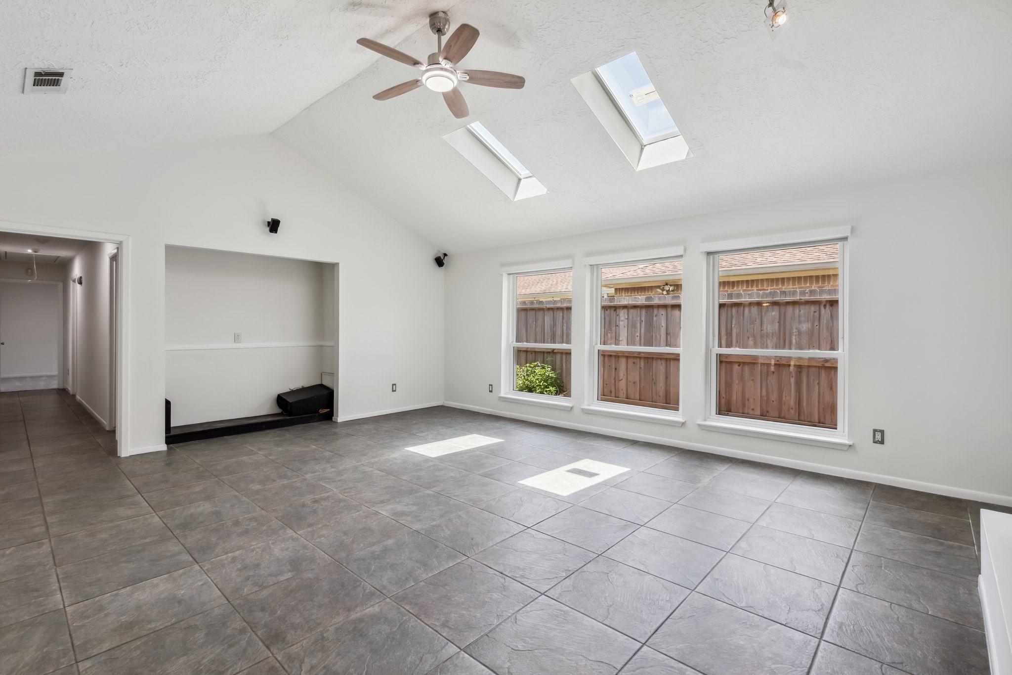 11406 Meadow Lake Drive