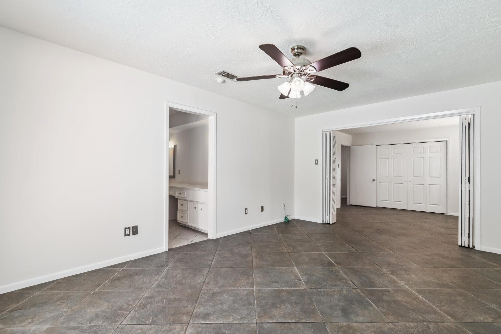 11406 Meadow Lake Drive