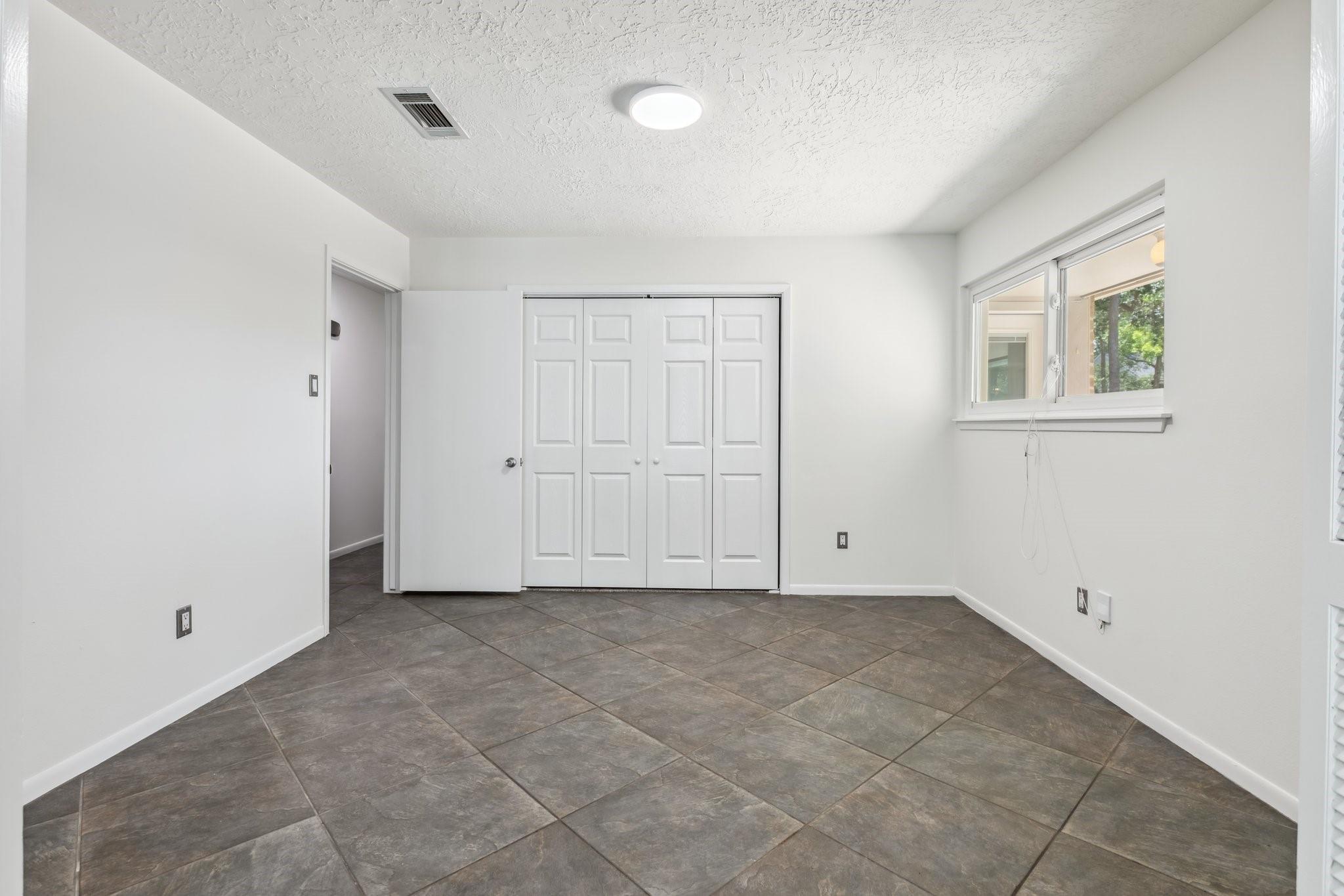 11406 Meadow Lake Drive