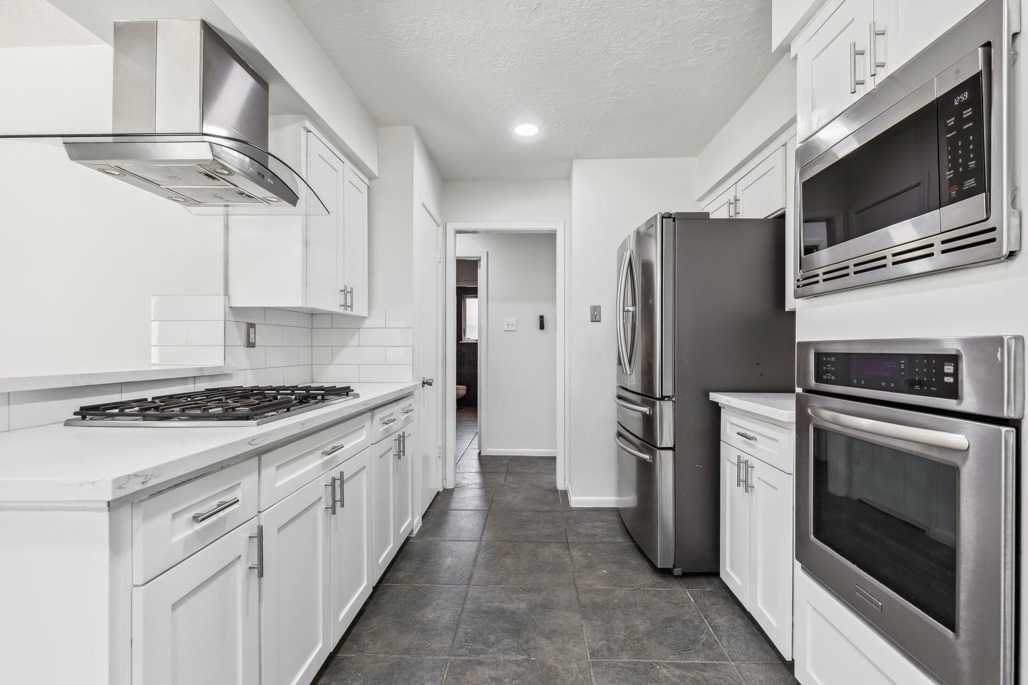 11406 Meadow Lake Drive