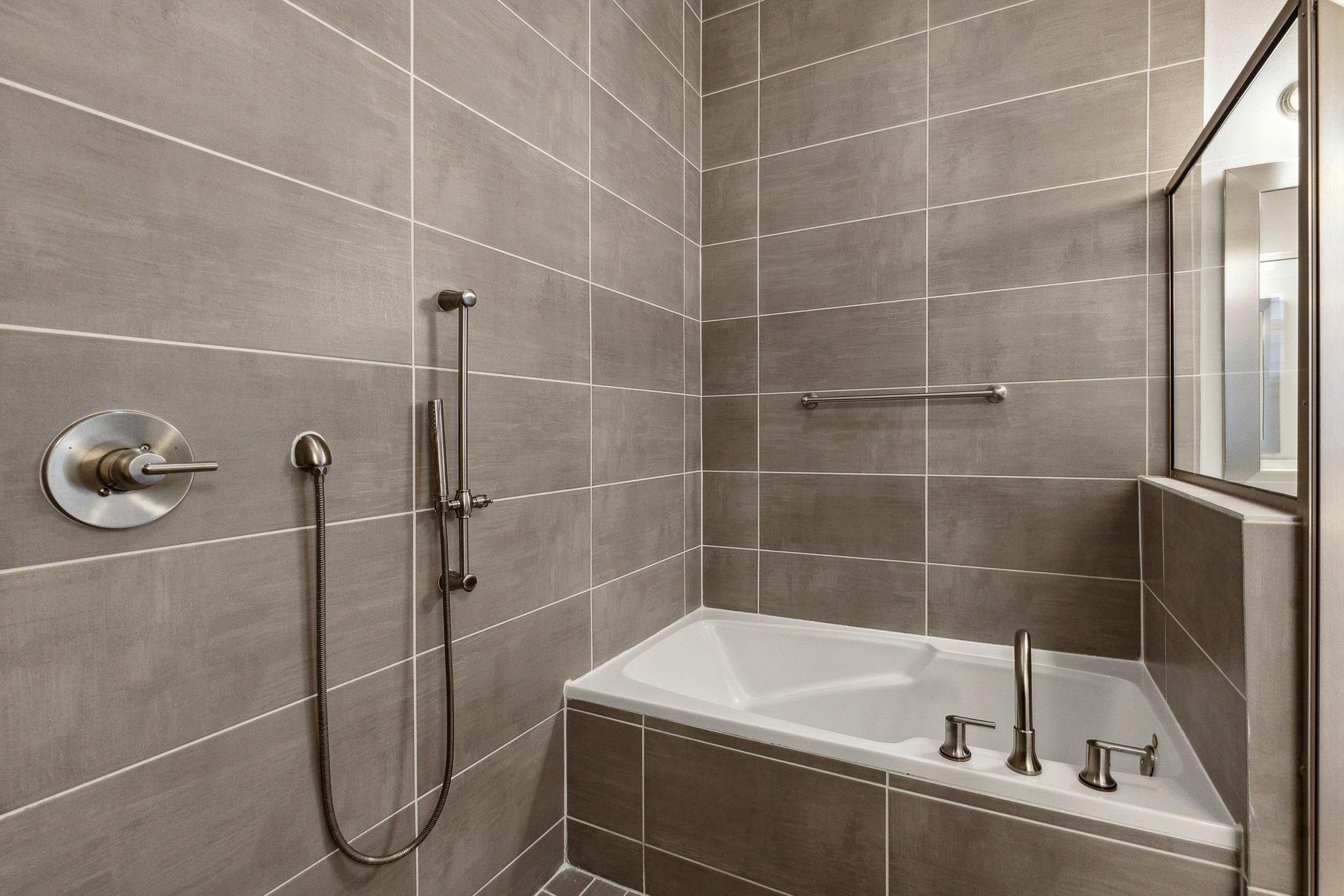 843 W 23rd Street # B