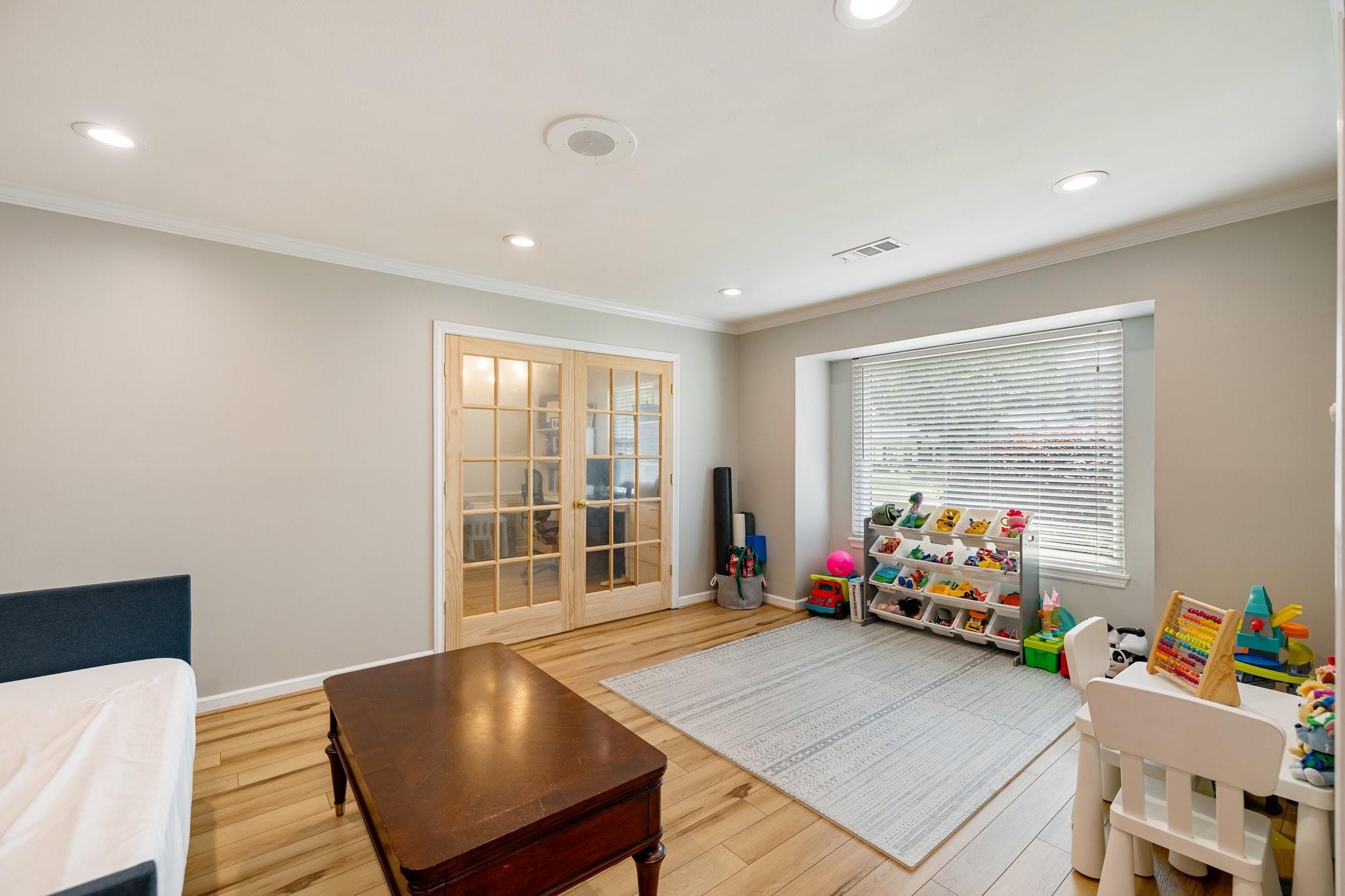 4411 Deer Lodge Drive