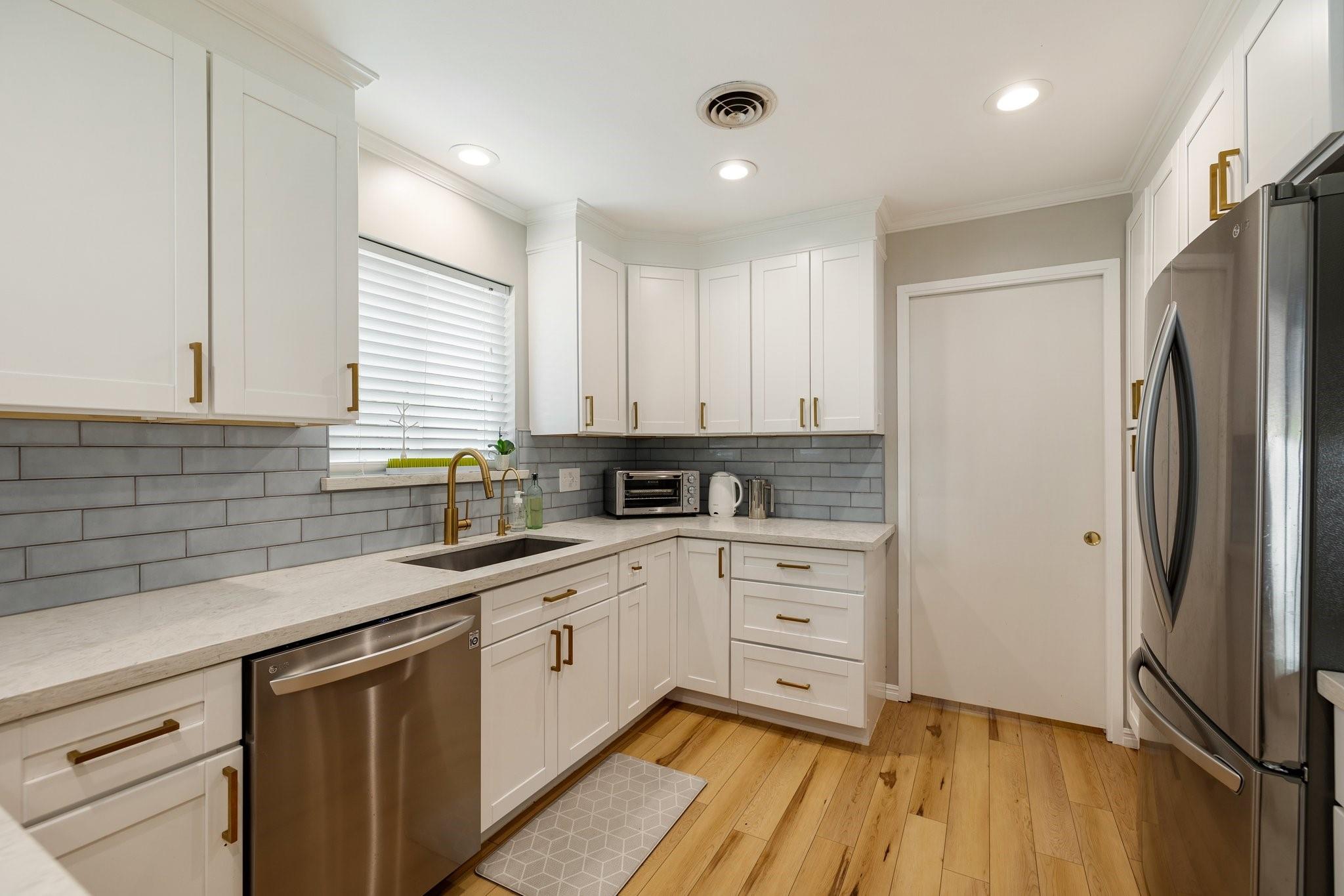 4411 Deer Lodge Drive