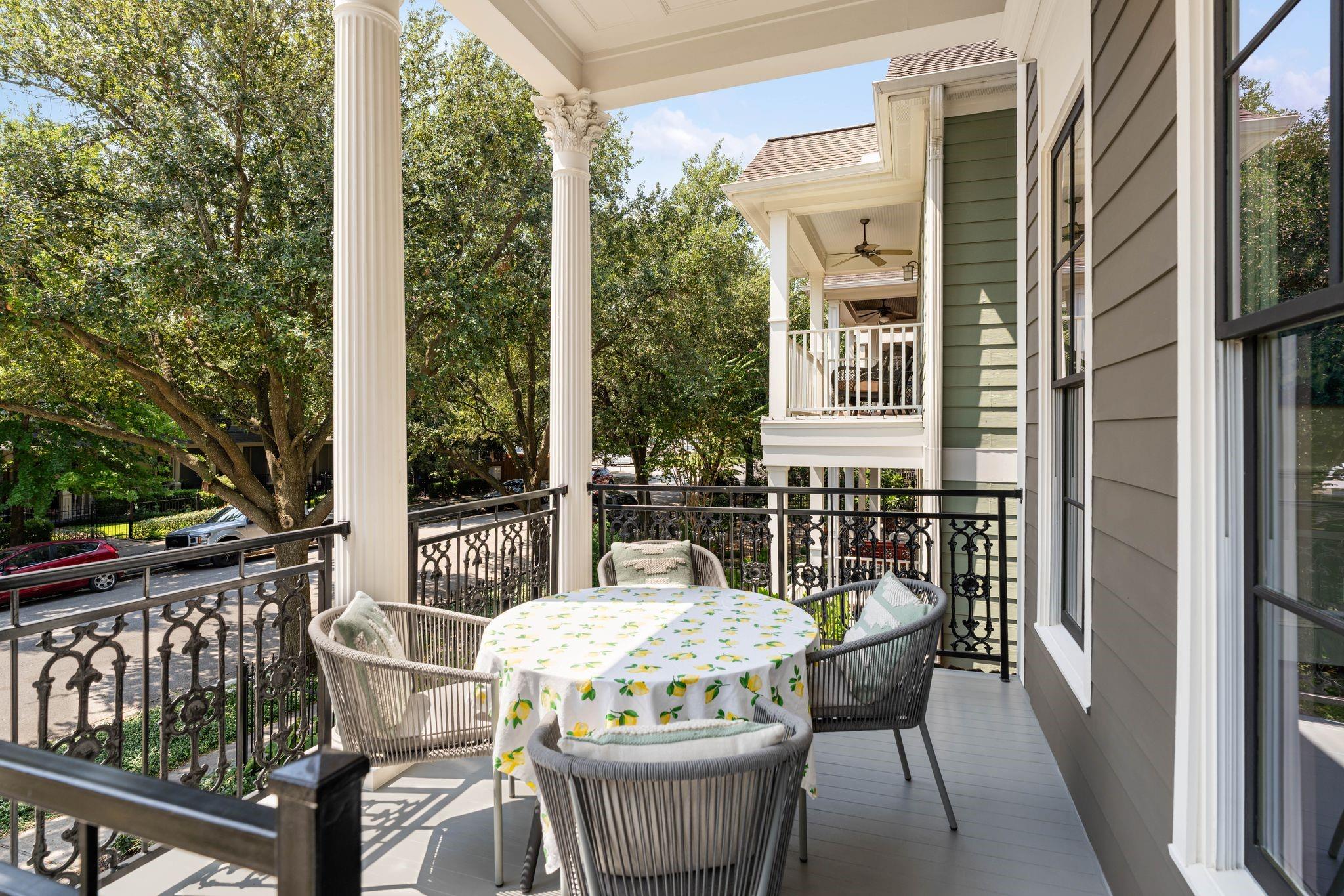 337 W 21st Street