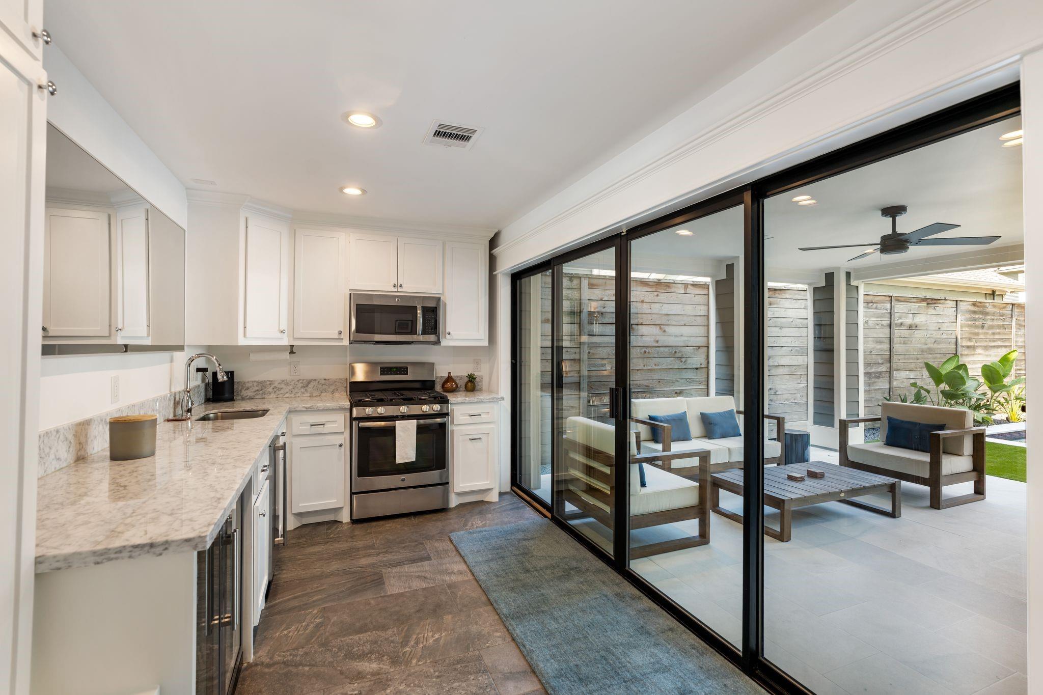 337 W 21st Street
