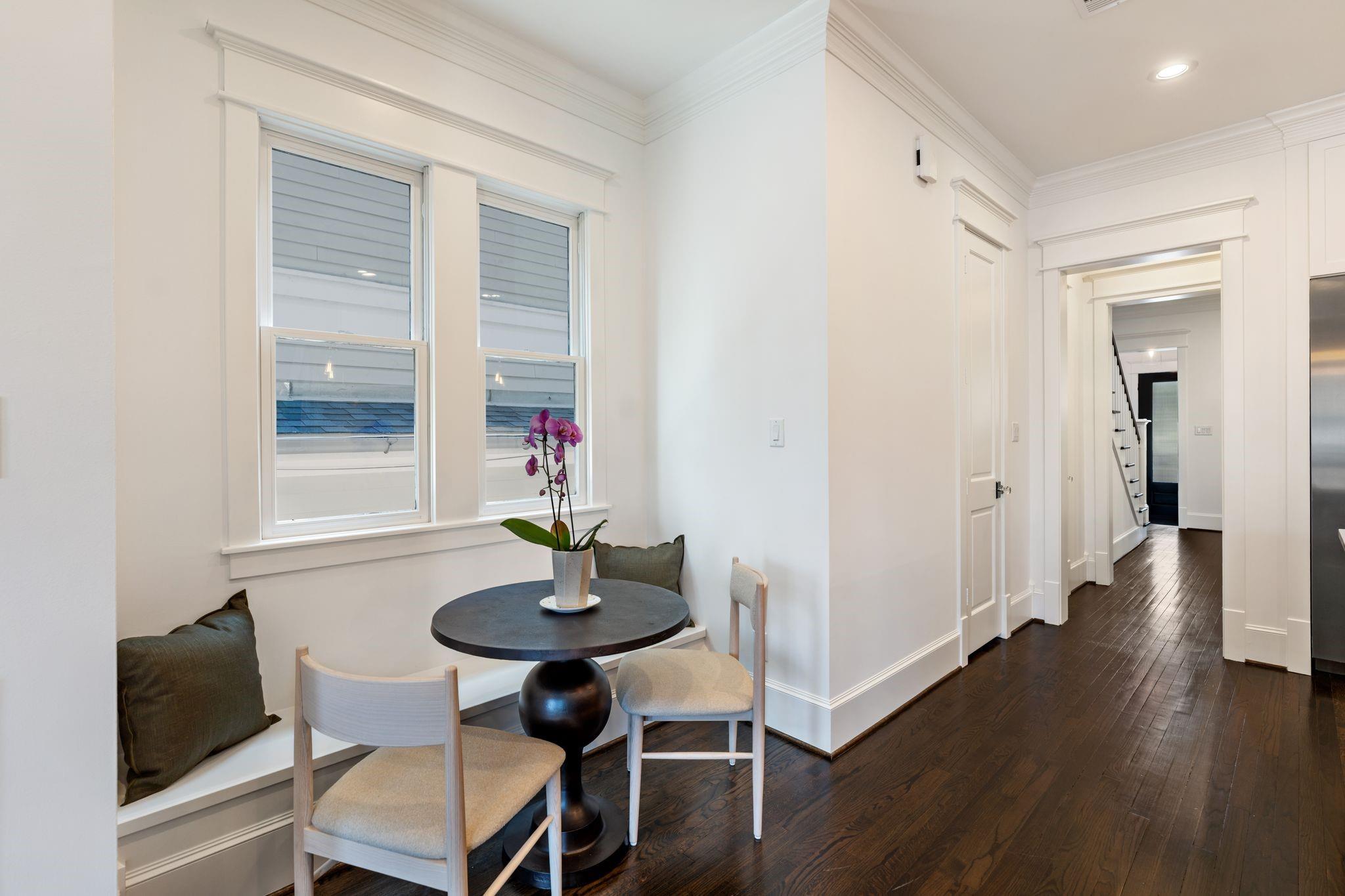 337 W 21st Street