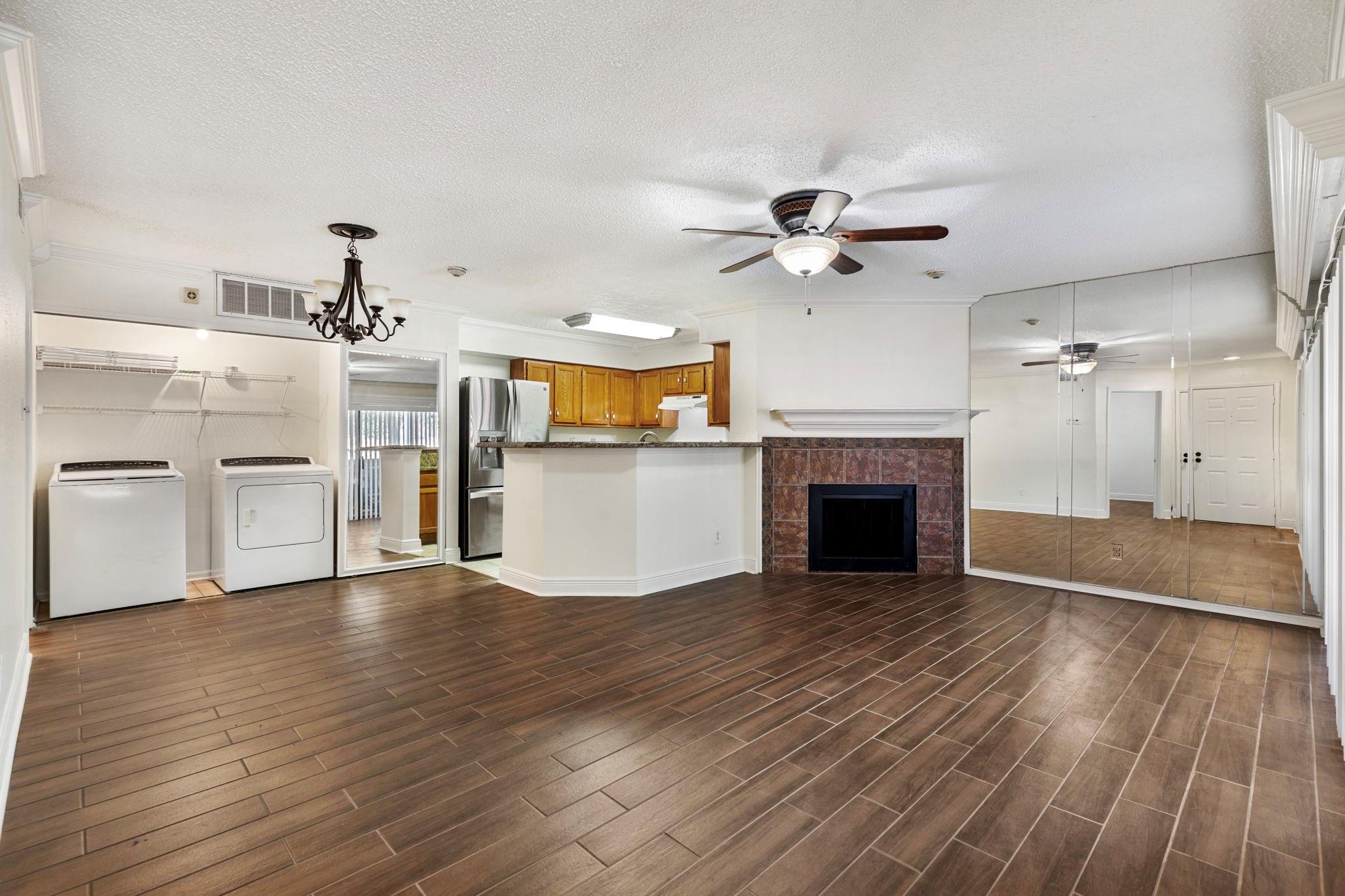 2300 Old Spanish Trail # 1027