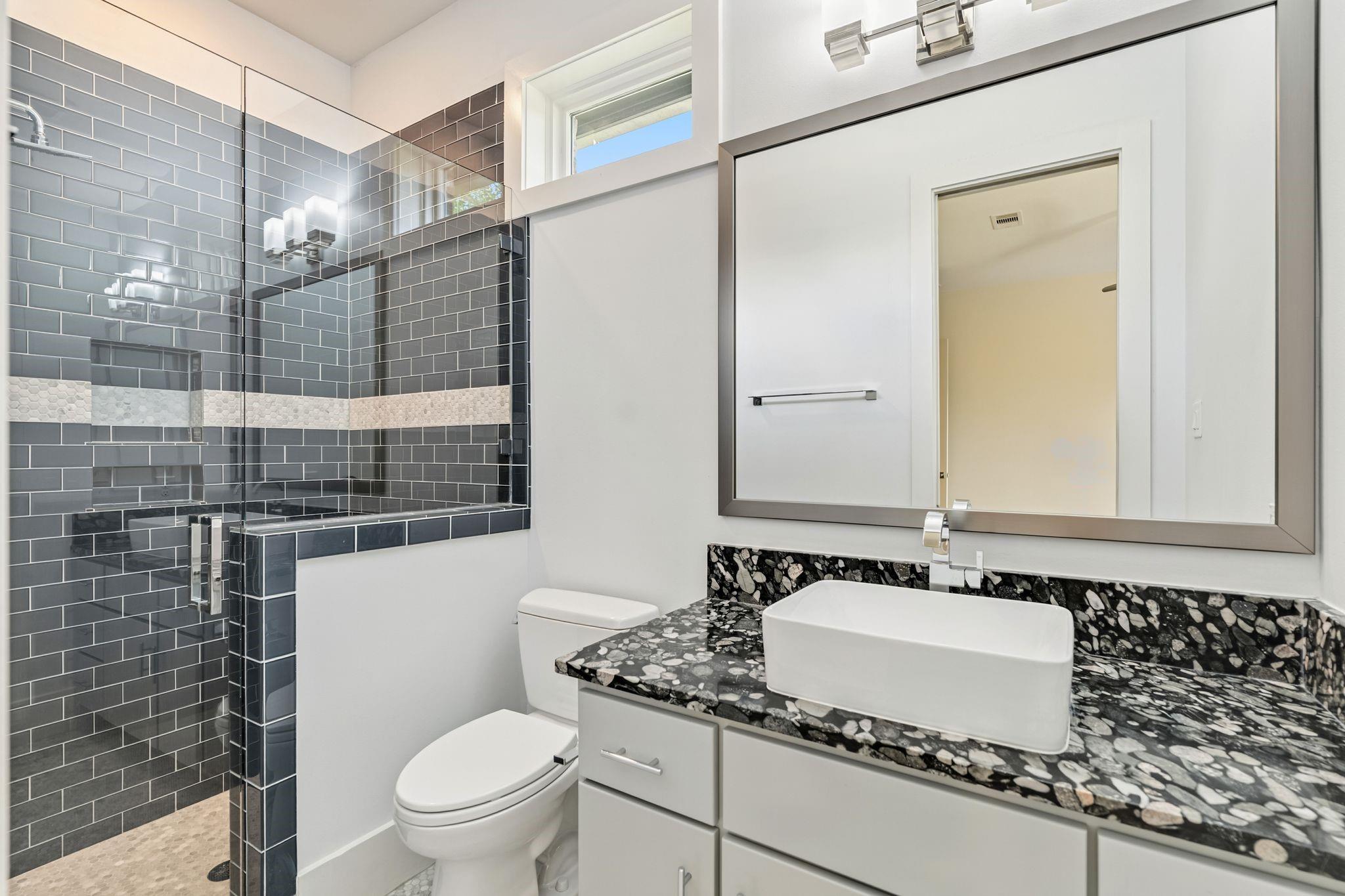 3610 Oak Forest Drive