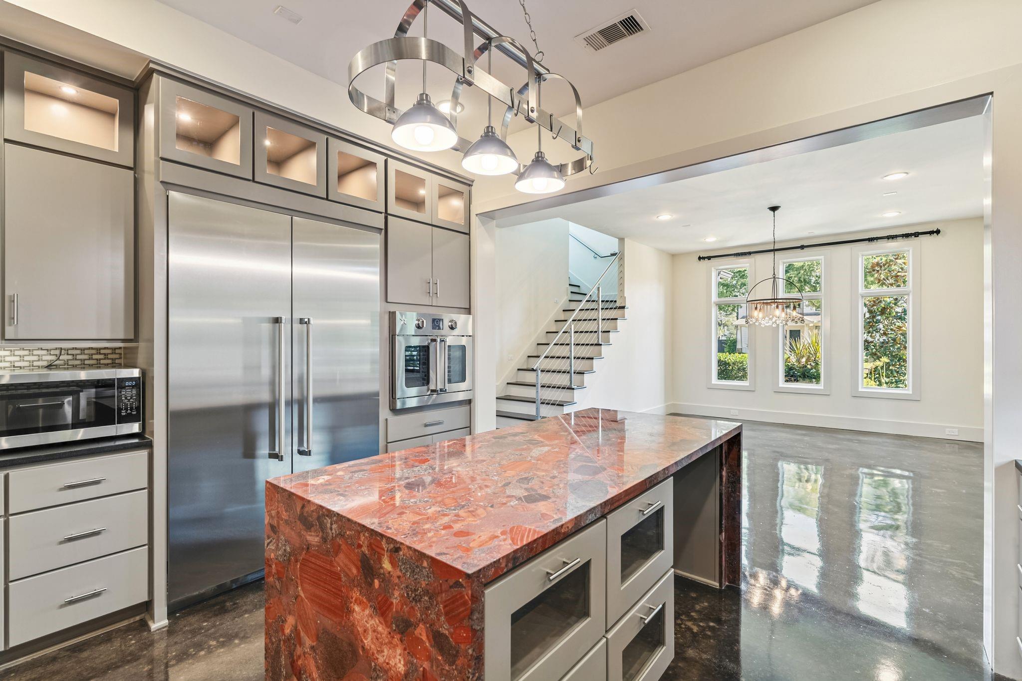 3610 Oak Forest Drive