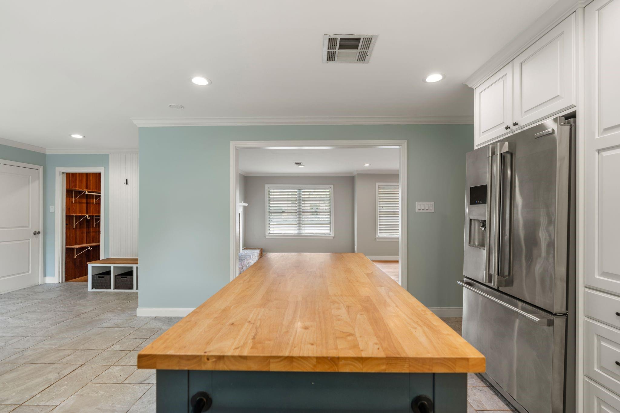 9333 Walterville Road