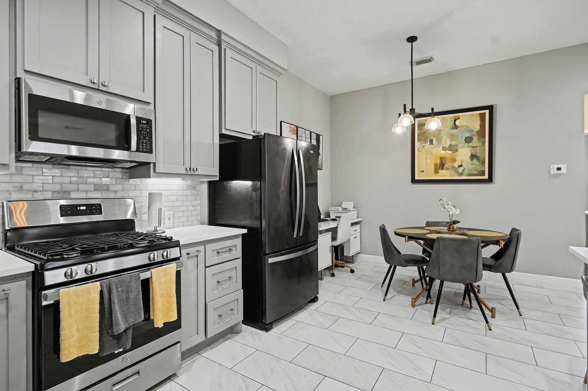 5339 Canyon Hollow Drive