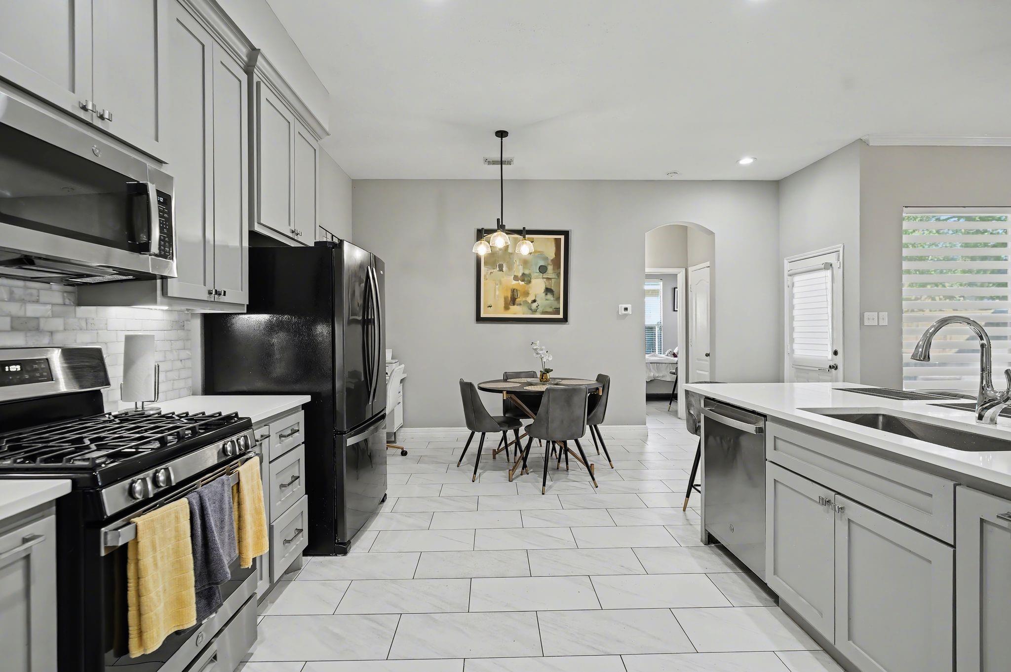 5339 Canyon Hollow Drive