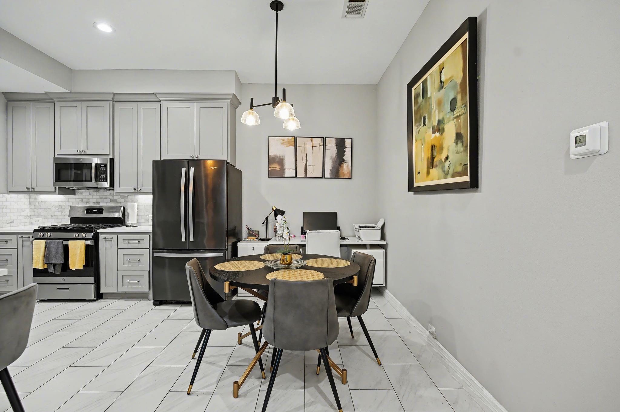 5339 Canyon Hollow Drive