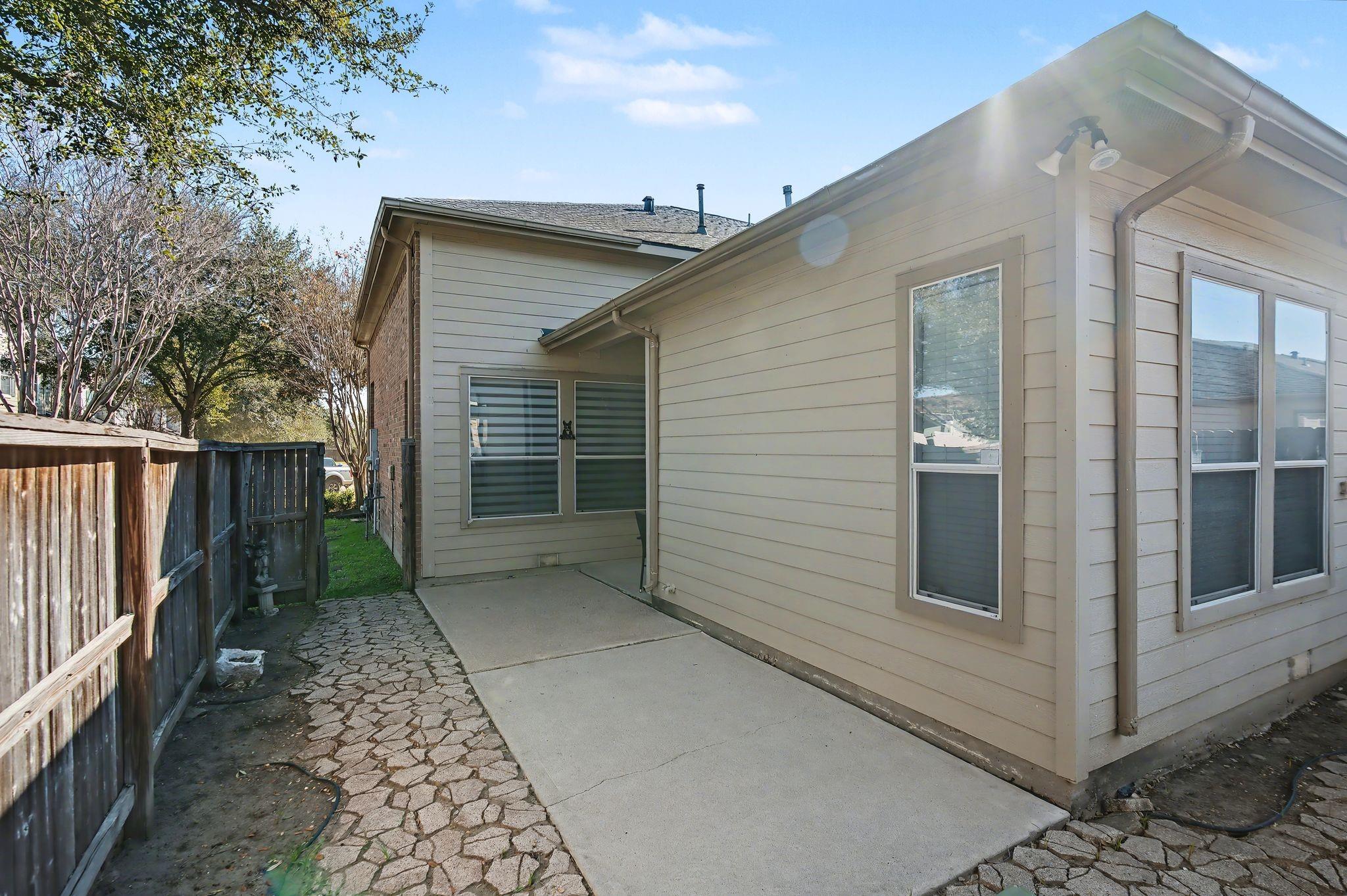 5339 Canyon Hollow Drive