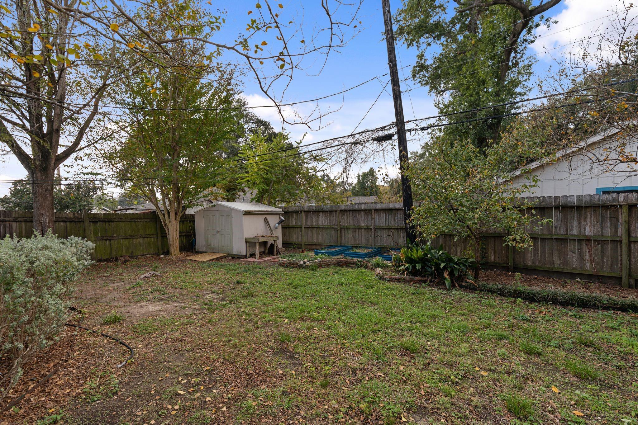 5307 Poinciana Drive