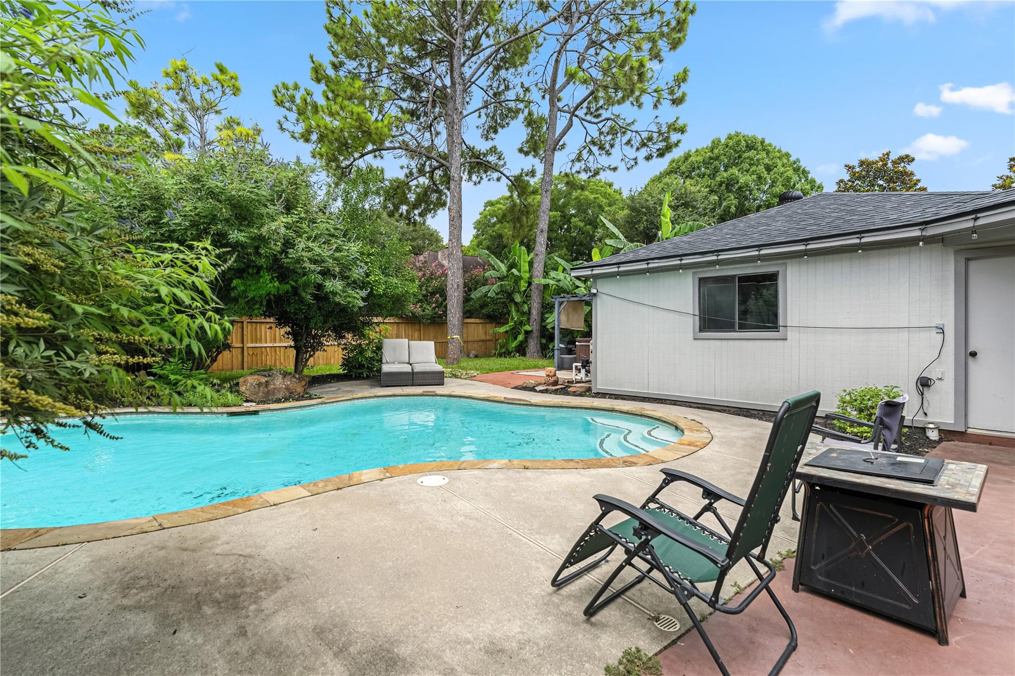 3115 Oak Leaf Court