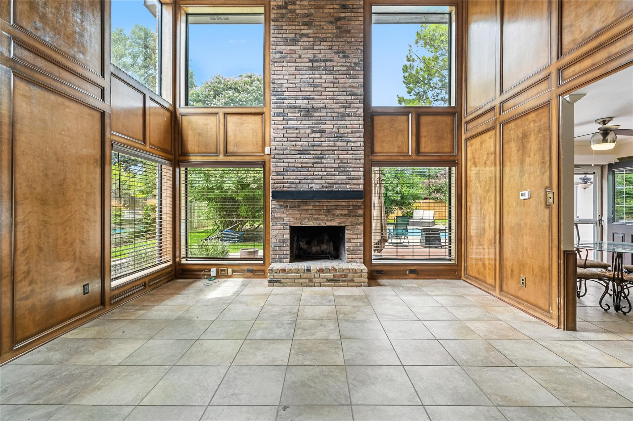 3115 Oak Leaf Court