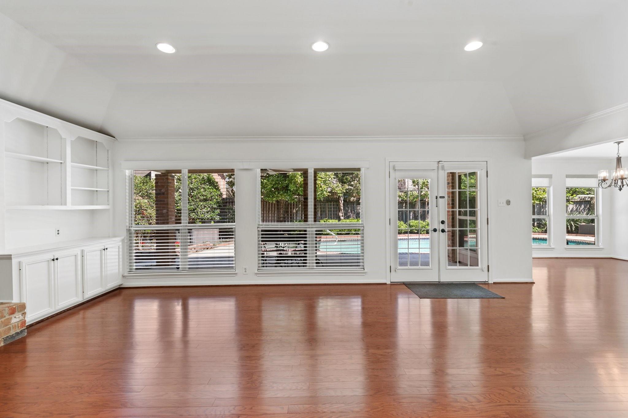 1035 Honey Hill Drive