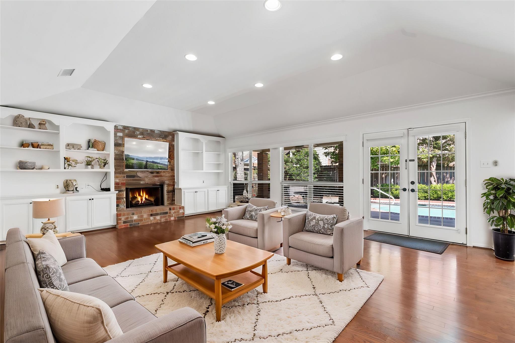 1035 Honey Hill Drive