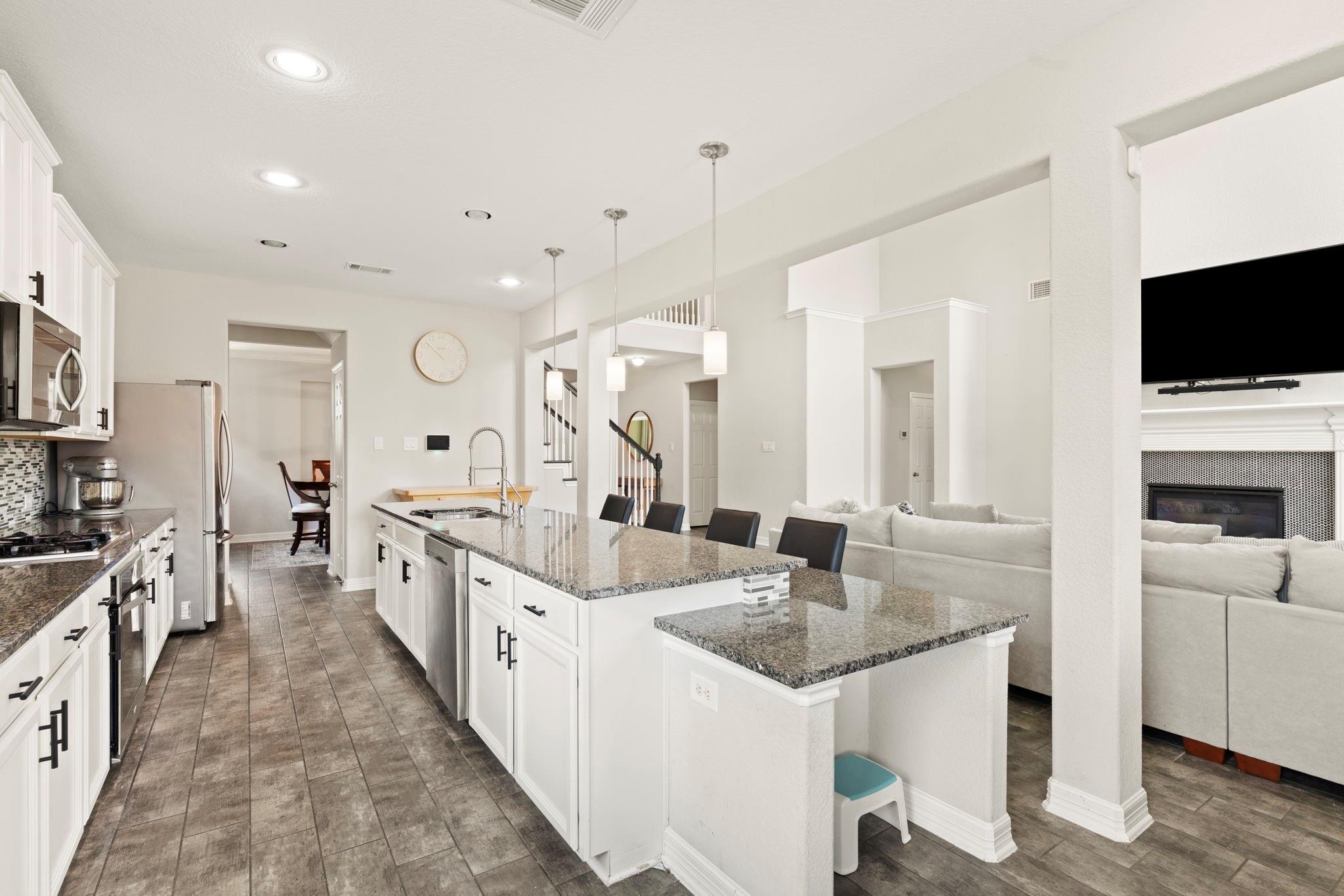 9414 Peralta Creek Court