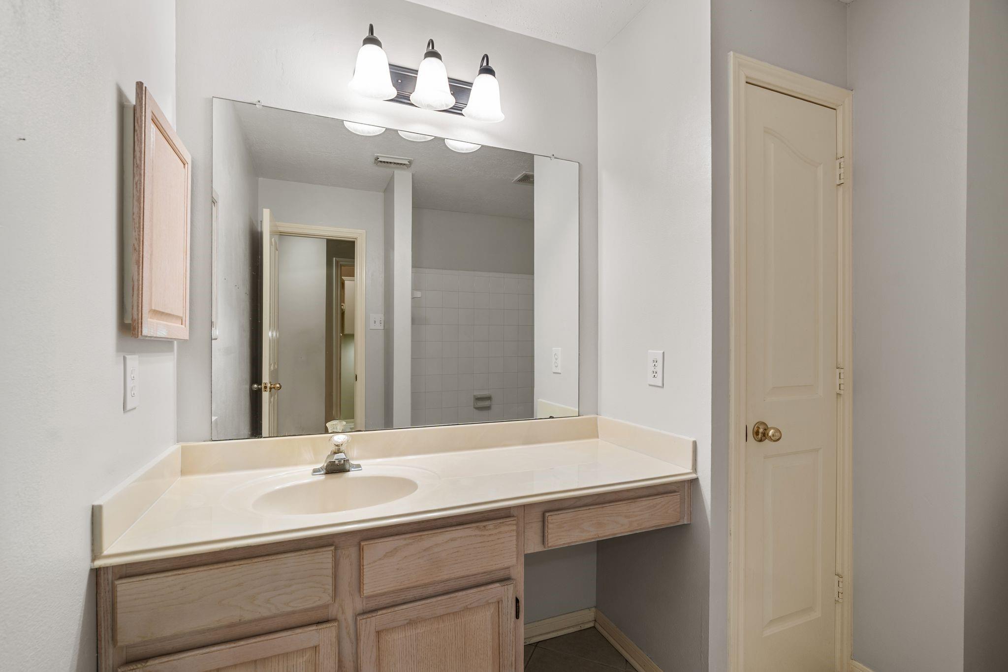 1719 Sandy Trail Court