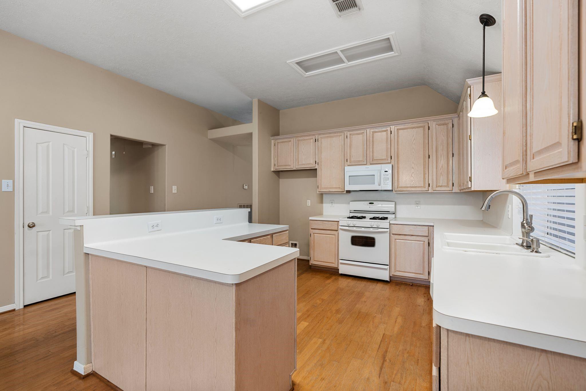 1719 Sandy Trail Court