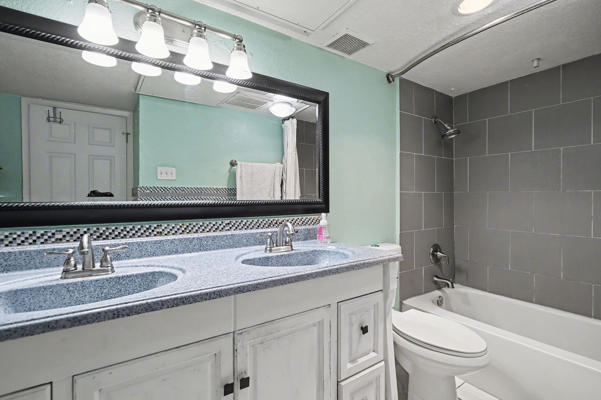 7575 Katy Freeway # 102