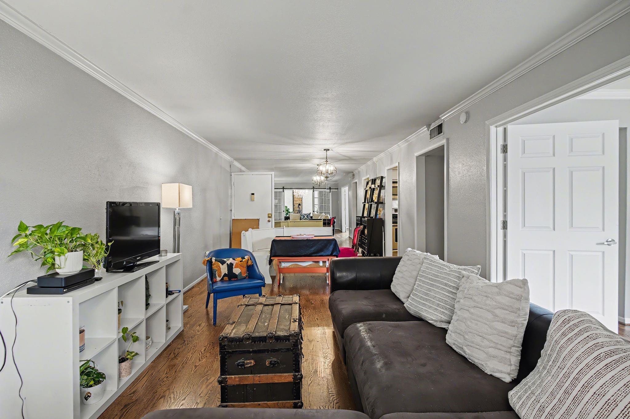 7575 Katy Freeway # 102