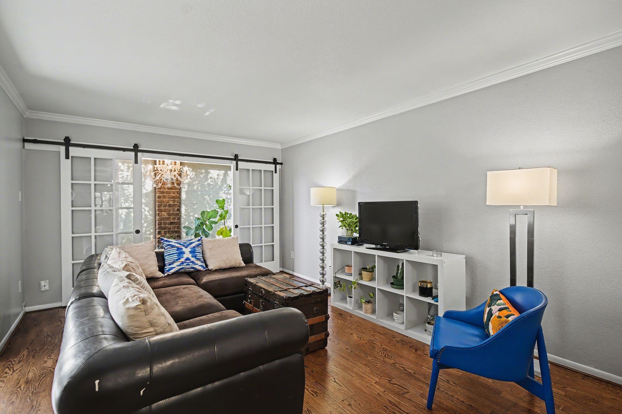 7575 Katy Freeway # 102