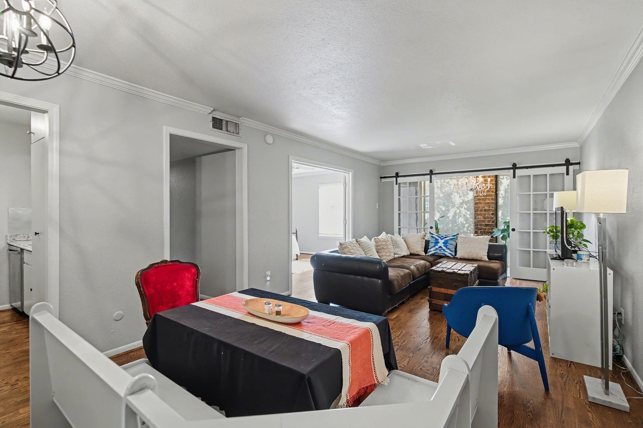 7575 Katy Freeway # 102