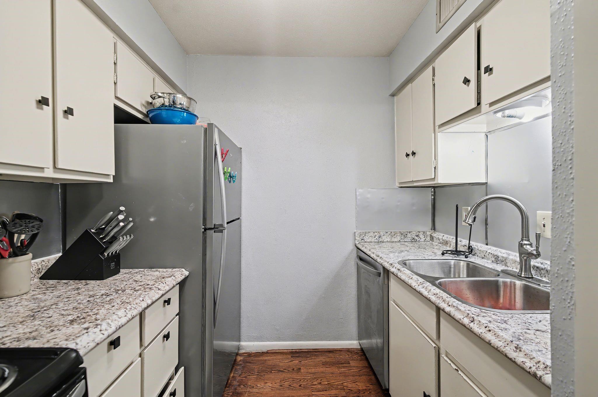 7575 Katy Freeway # 102