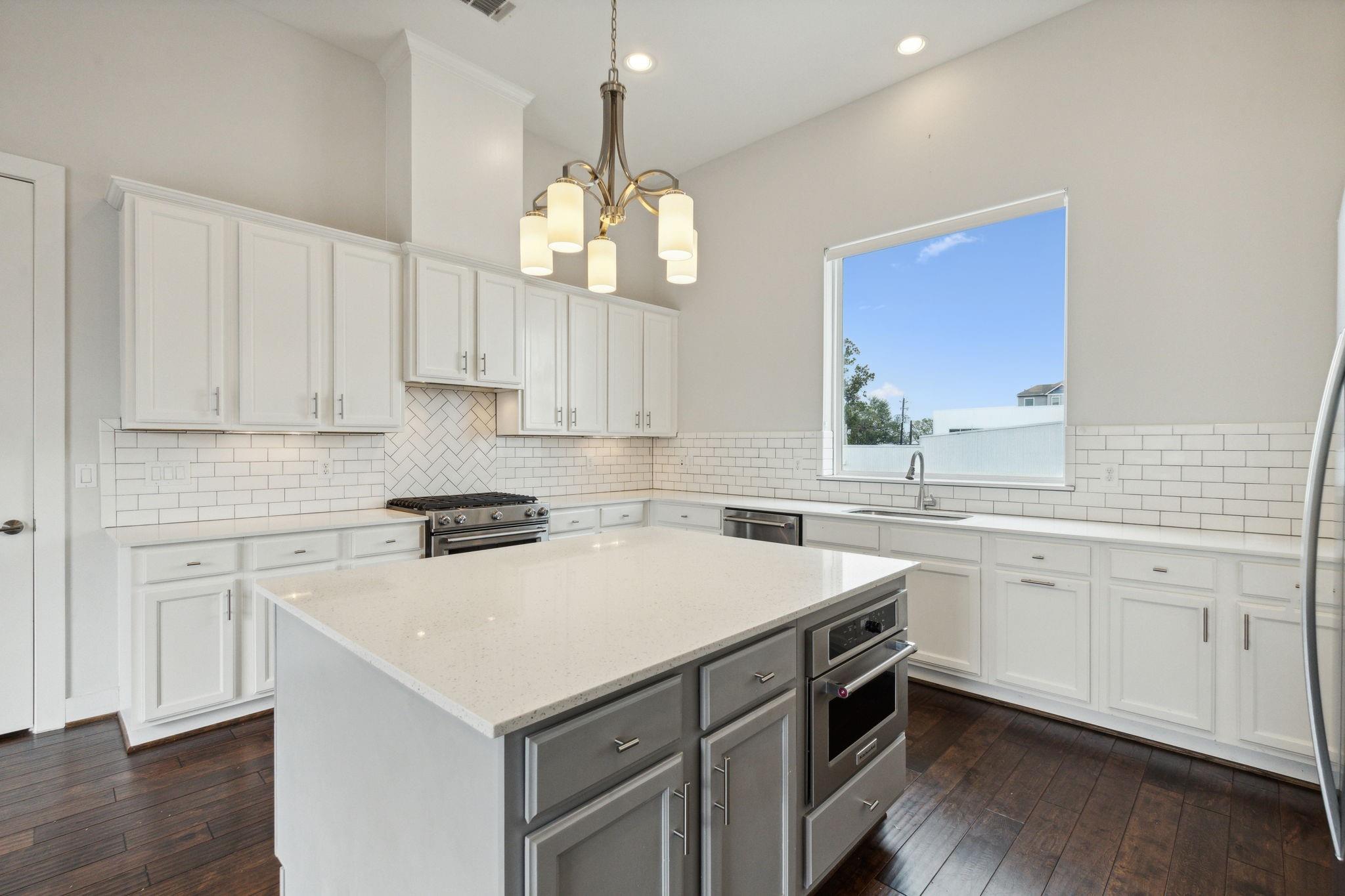 843 W 23rd Street # B