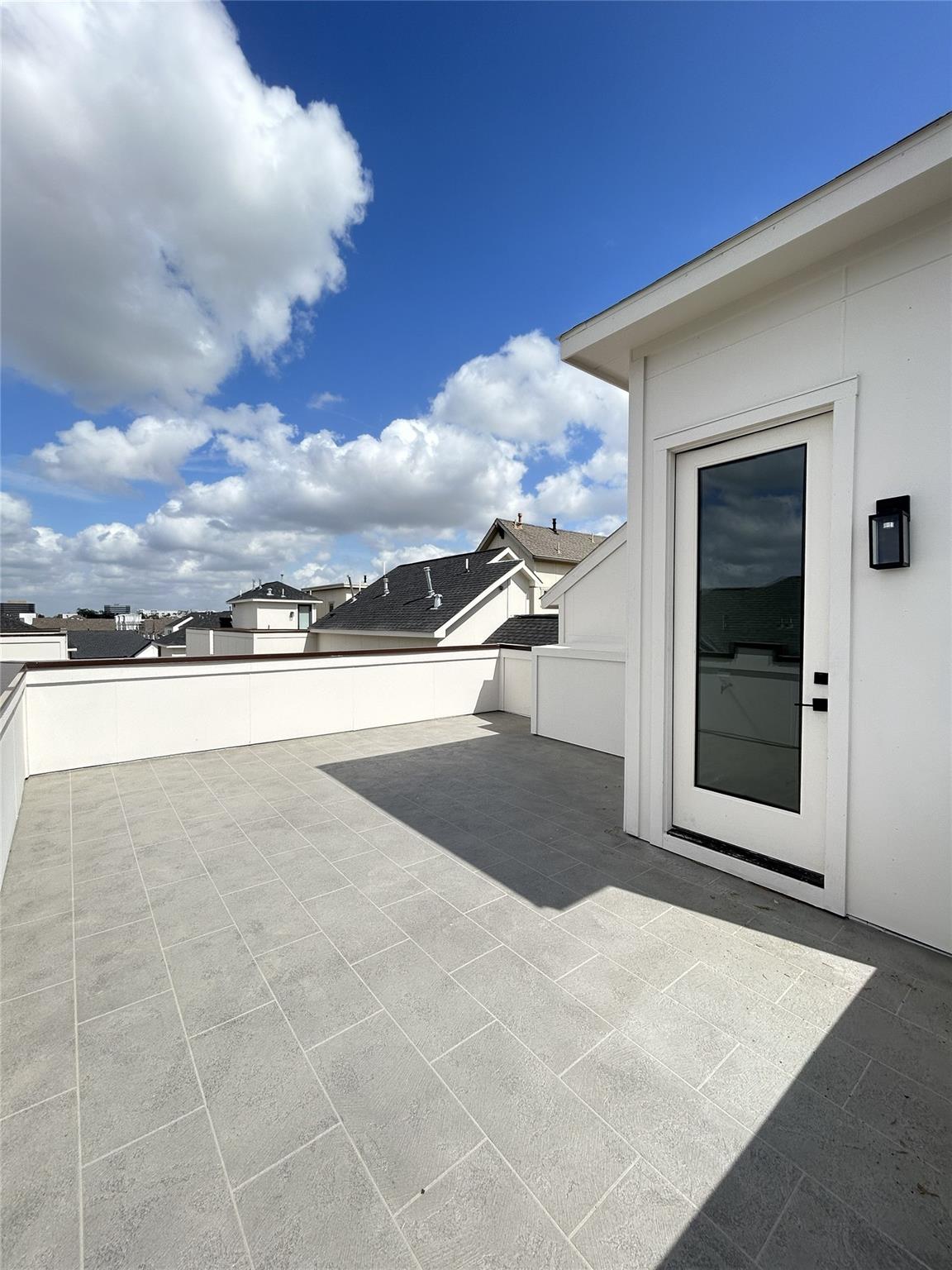 1140 W 16th St Street