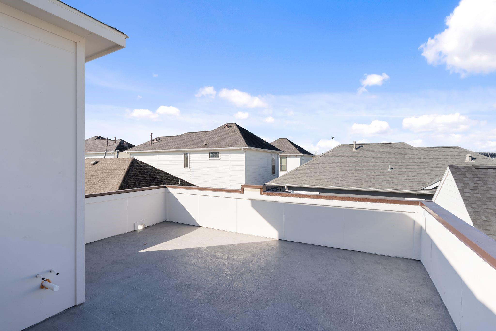 1140 W 16th St Street