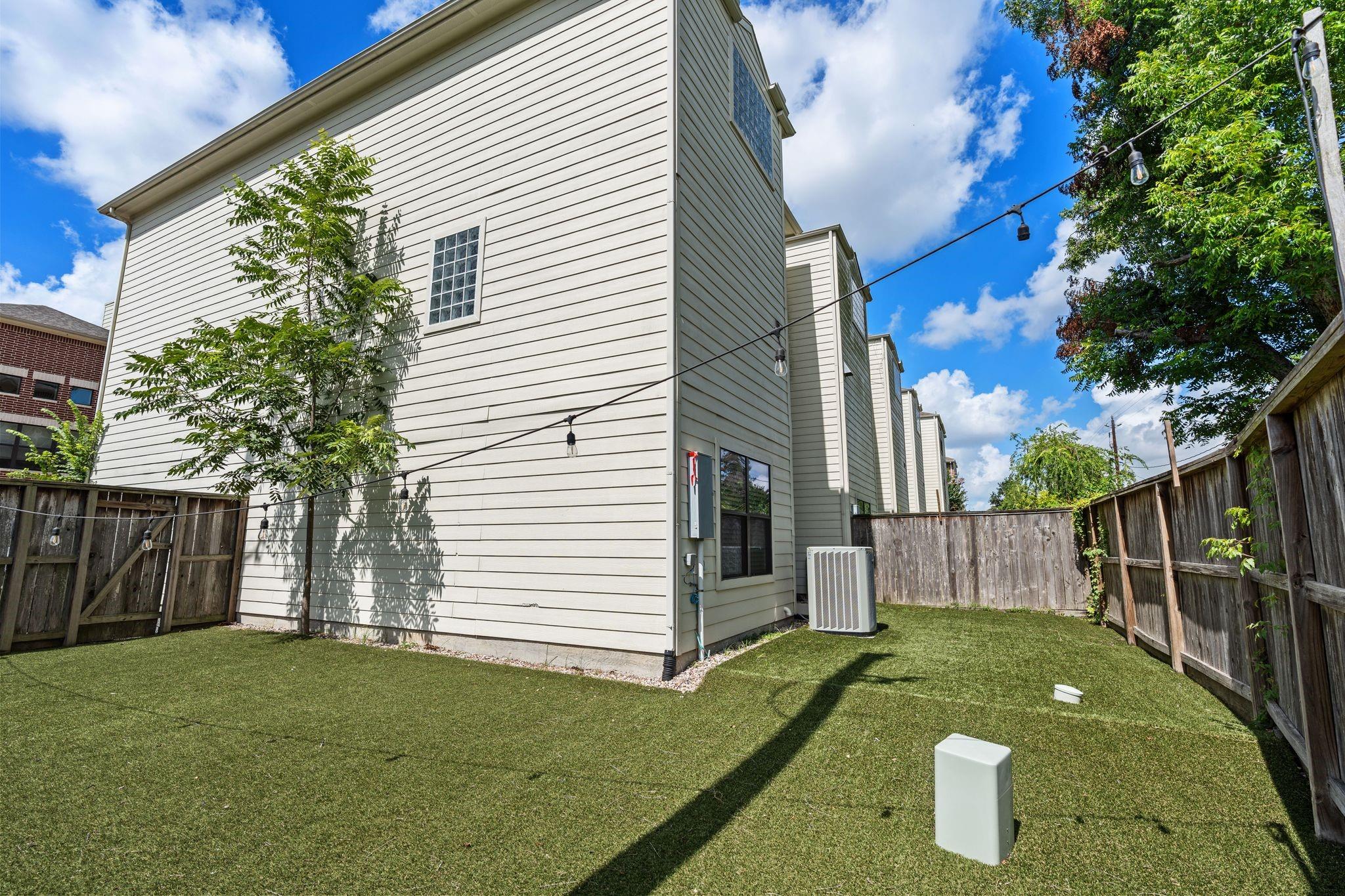 650 Westcross Street # 42