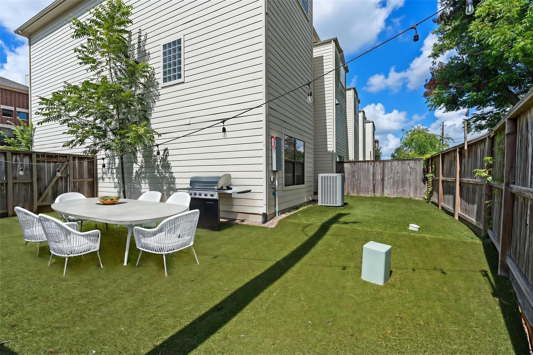 650 Westcross Street # 42