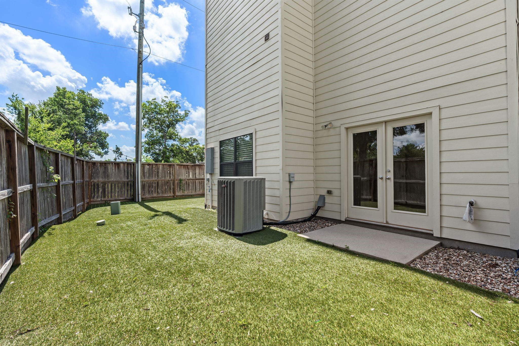 650 Westcross Street # 42