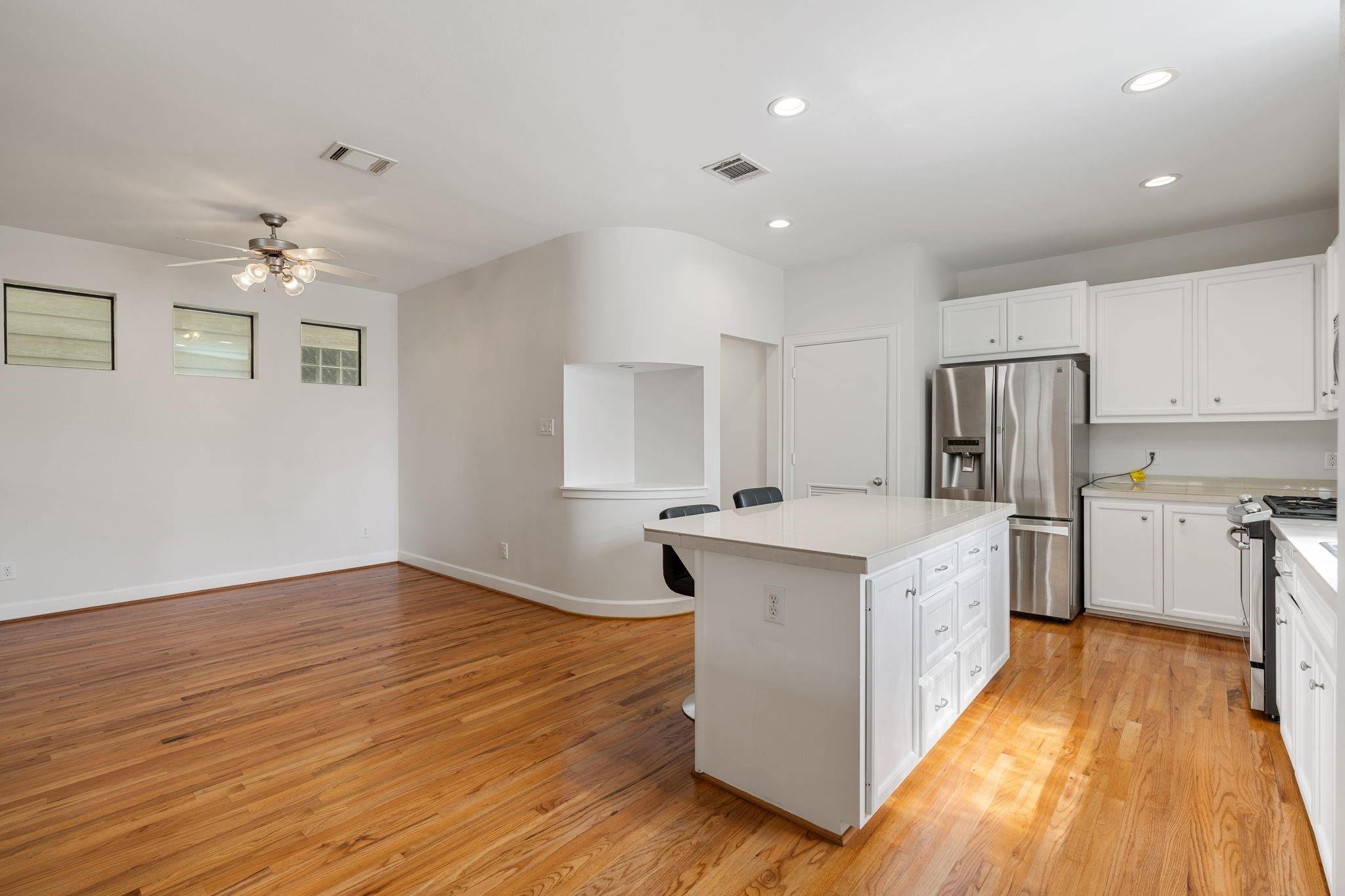 650 Westcross Street # 42