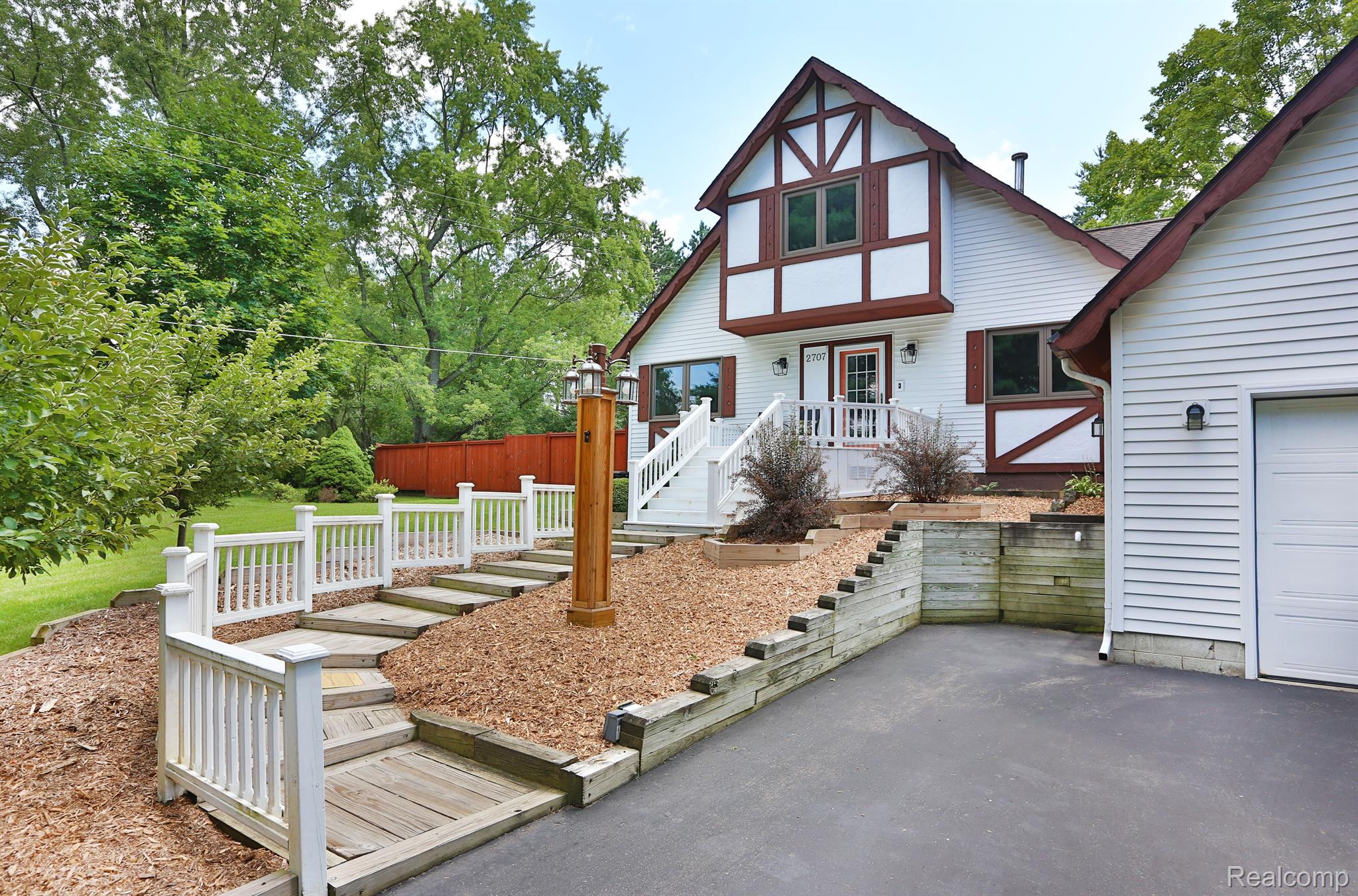 2707 MASON Road