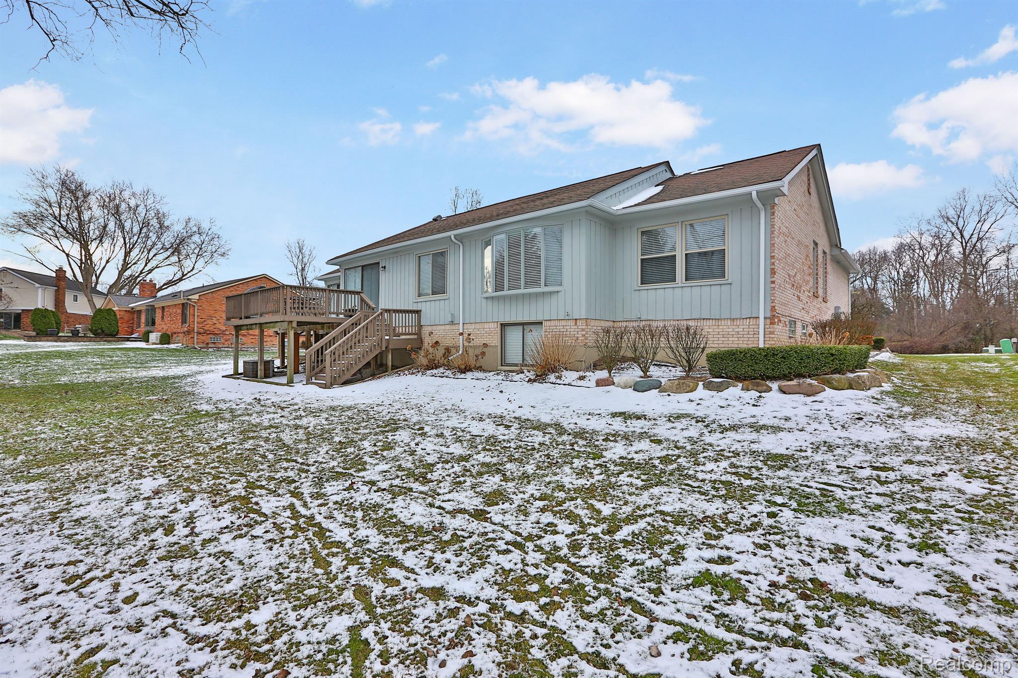1837 FAIRFORD Drive