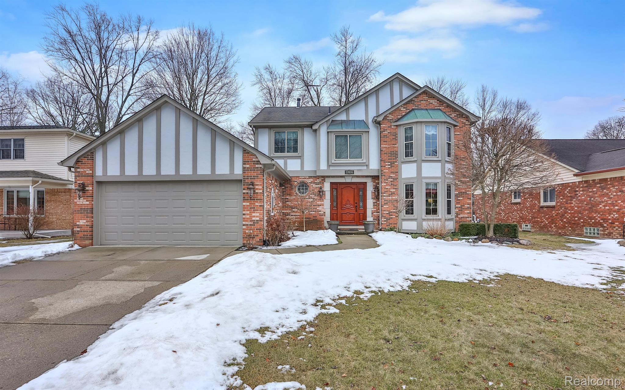 19916 CALUMET Drive