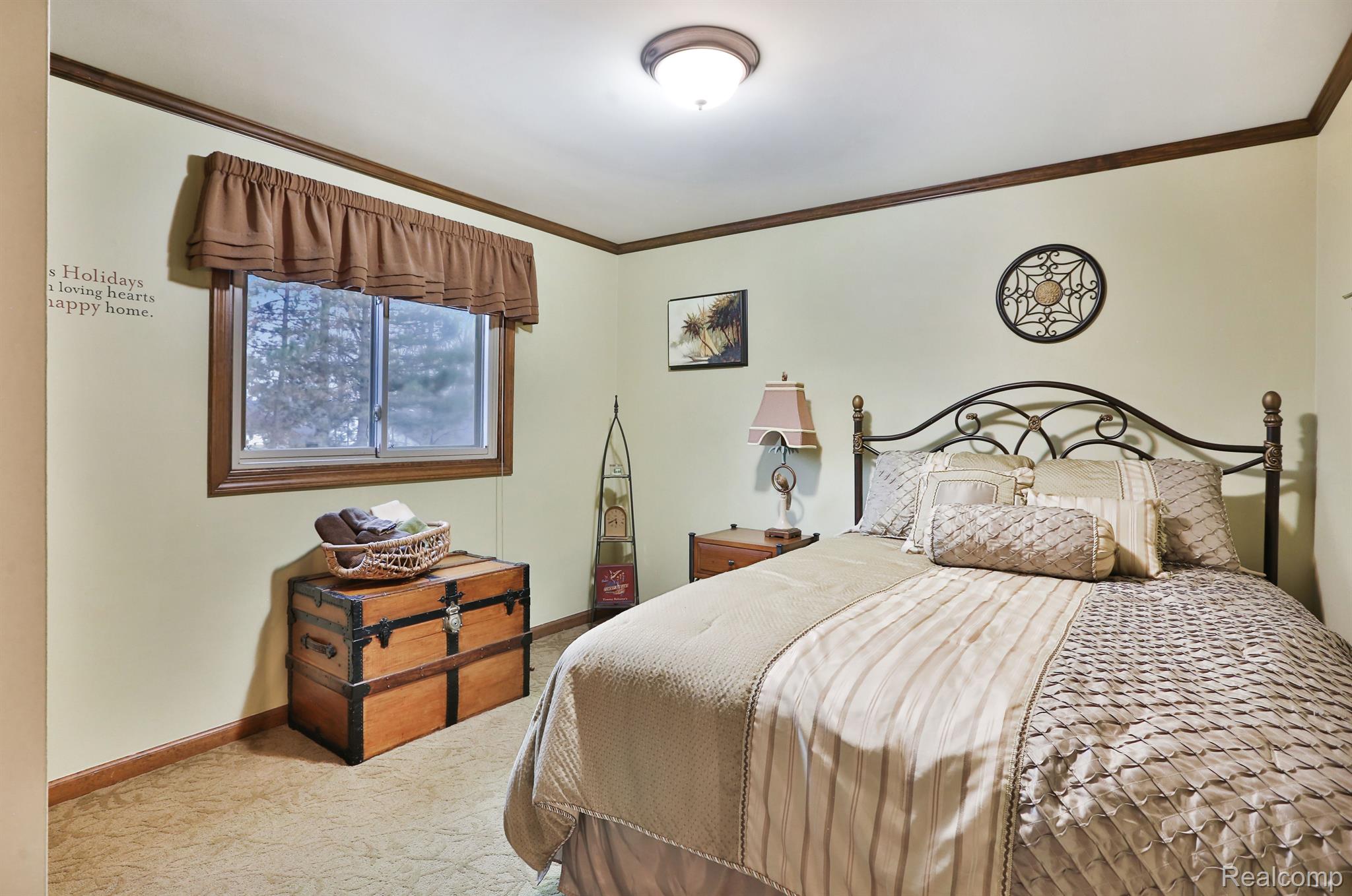 19916 CALUMET Drive
