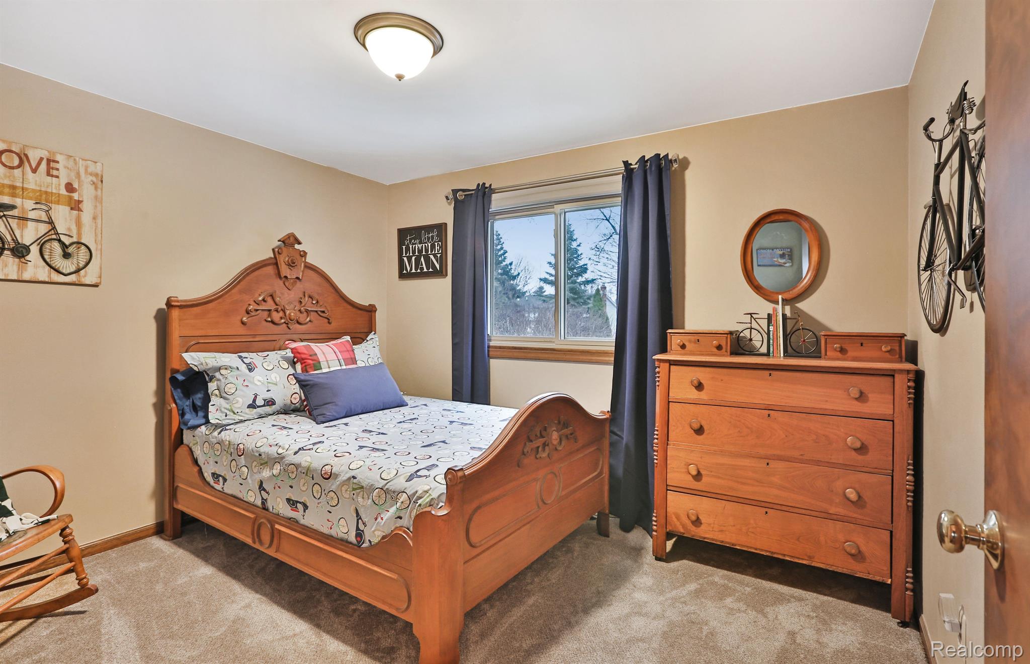19916 CALUMET Drive