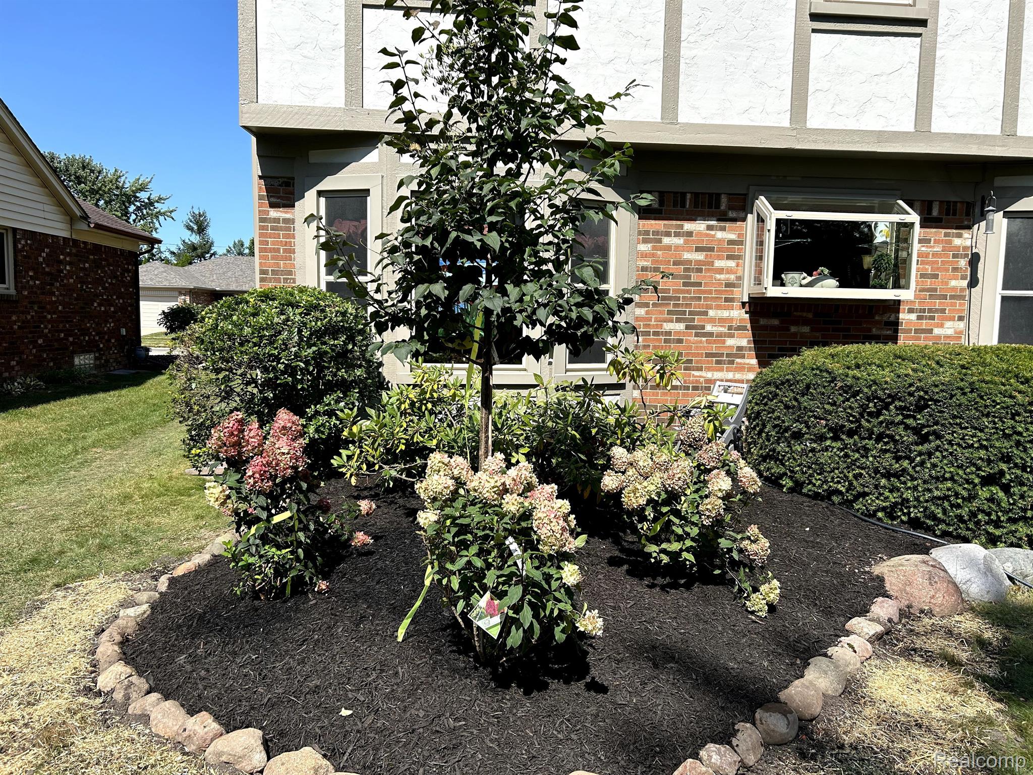 19916 CALUMET Drive