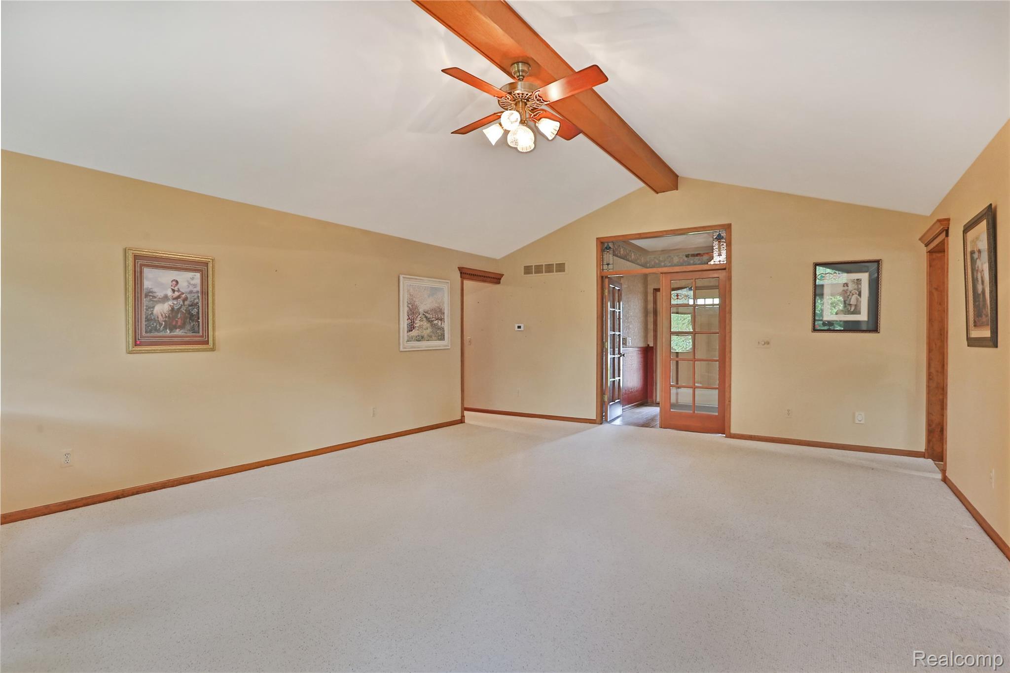 20310 Oneida Drive