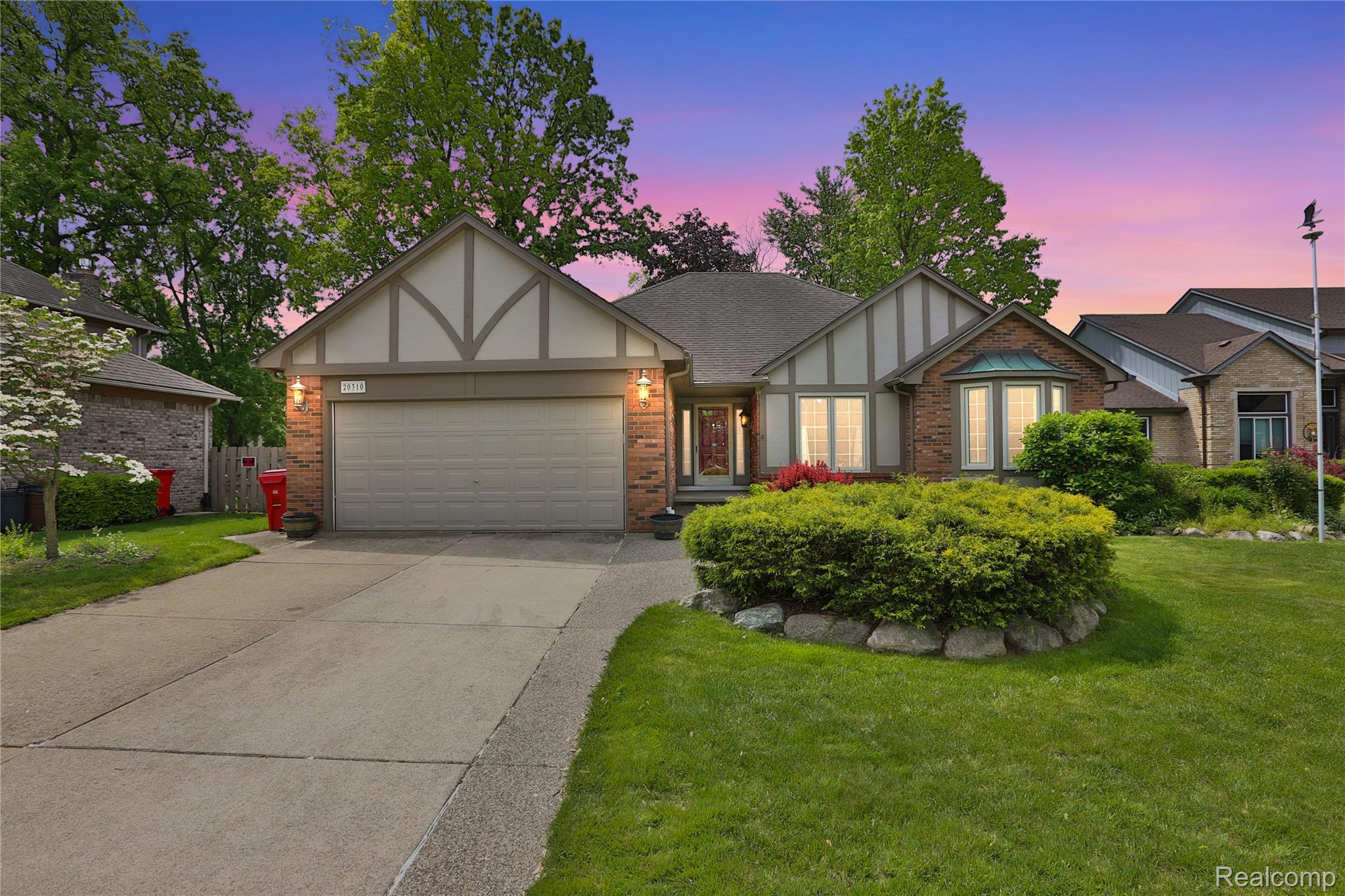 20310 Oneida Drive